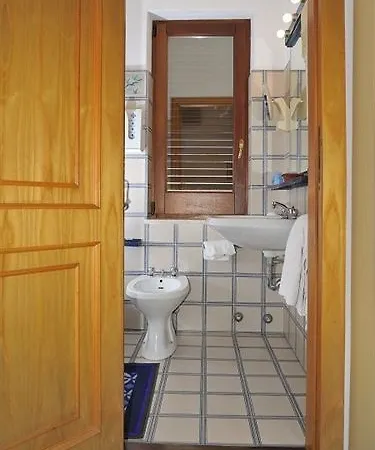 Отель Oriente Липари