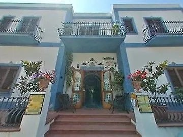 Oriente Отель 3*