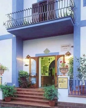 فندق Oriente