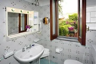 Oriente Otel