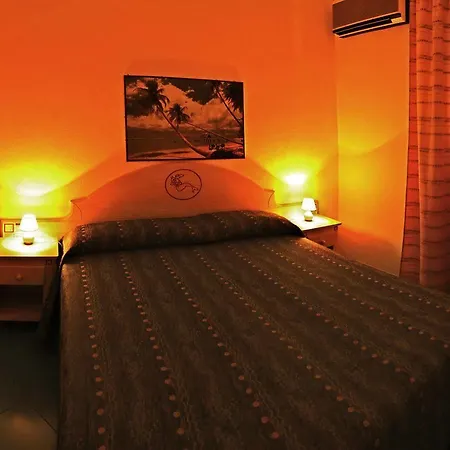 Oriente Otel