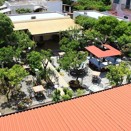 Oriente 3* Lipari